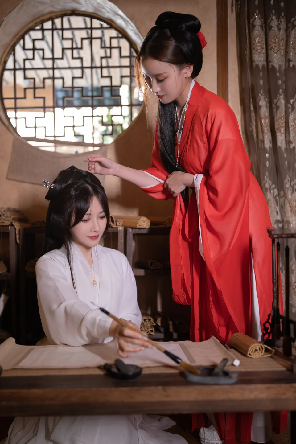 鱼子酱Fish - 双人古装 [154P-1.27GB]  tg@simisebaisi 【丝足阁】084.webp